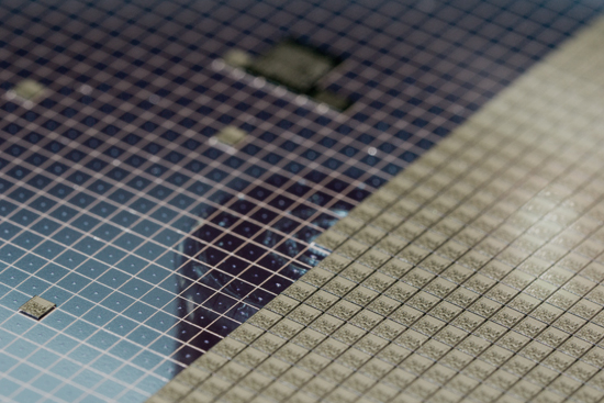 Flash Memory Controllers for Industrially Robust Storage Solutions